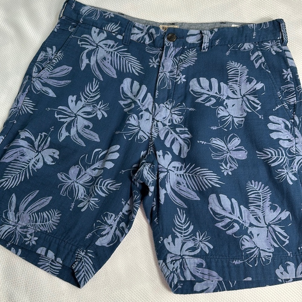 Men’s True Grit cotton shorts Hawaiian print hibiscus